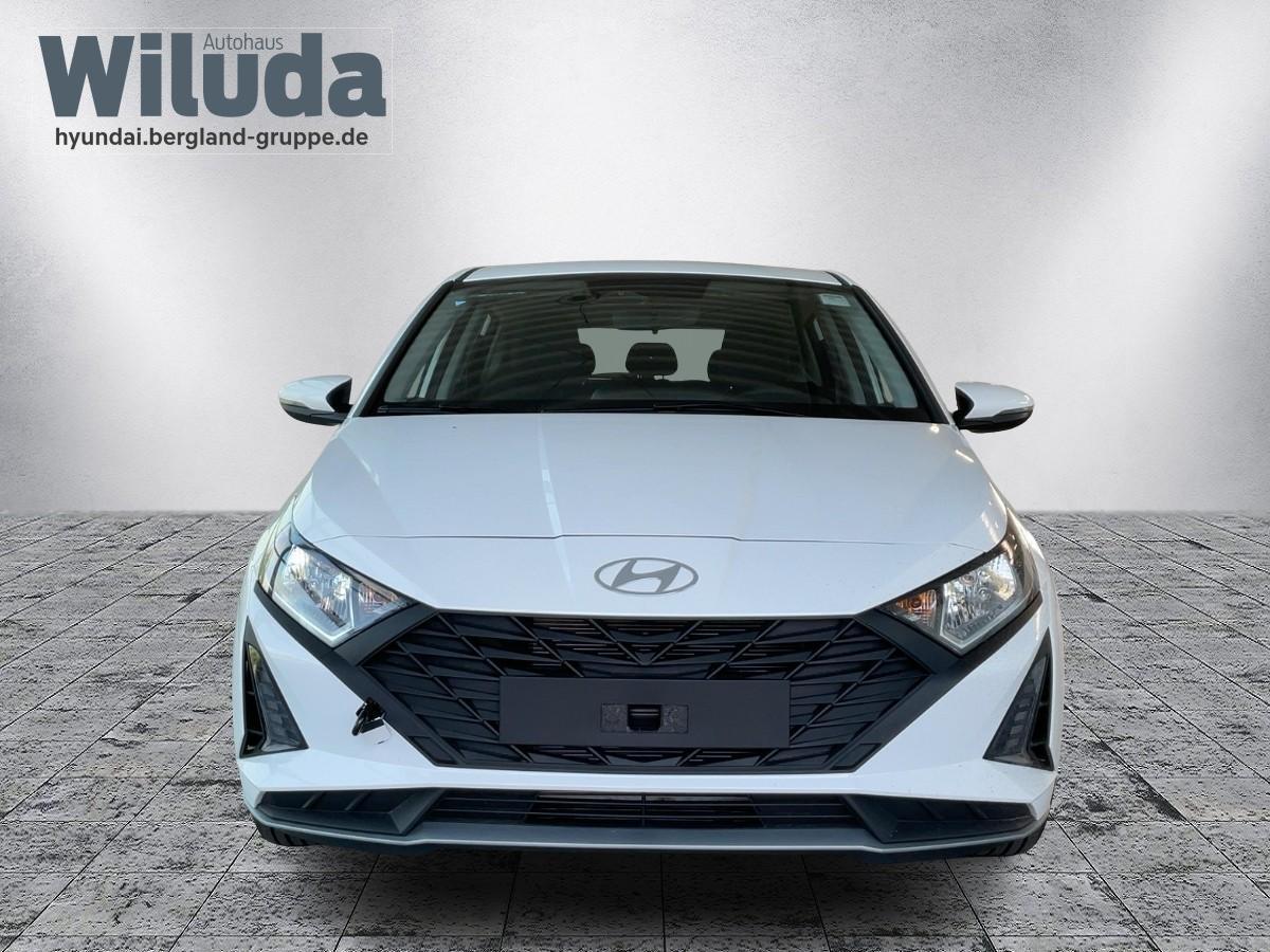 HYUNDAI Select 1.2 Benzin 79 PS HYUNDAI Select 1.2 Benzin 79 PS