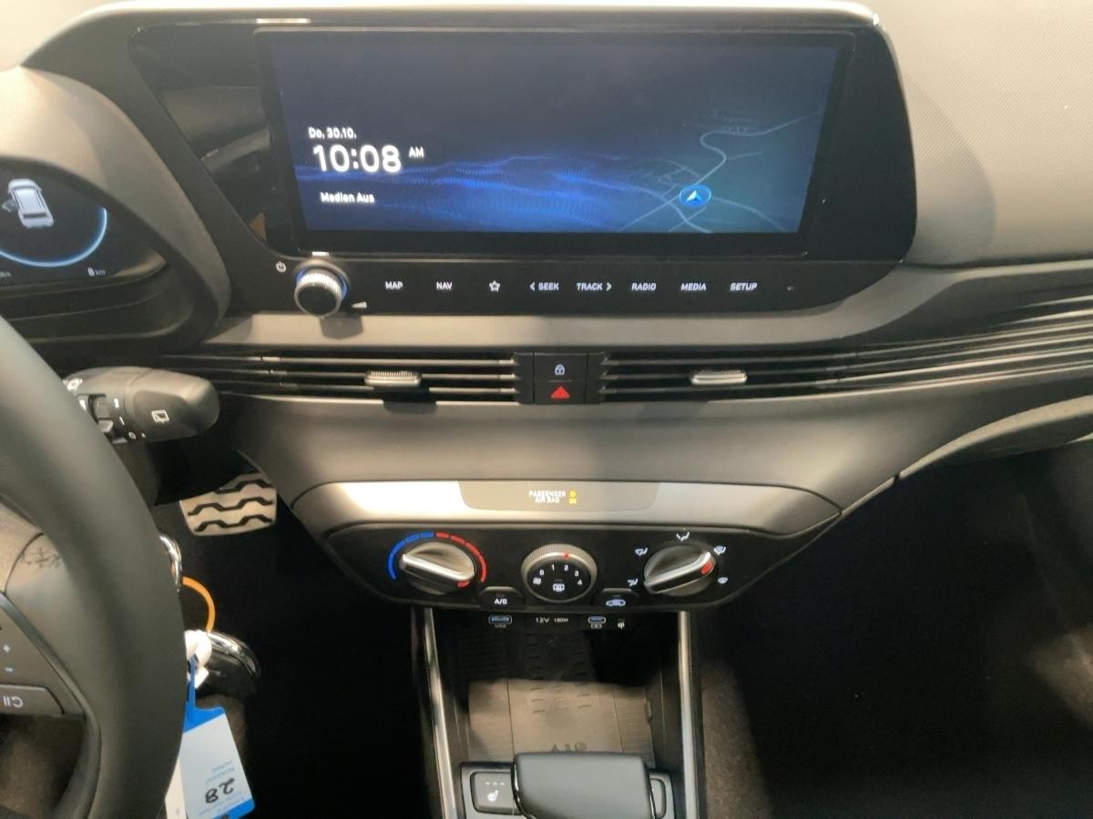 HYUNDAI Trend (100PS) 7-DCT HYUNDAI Trend (100PS) 7-DCT