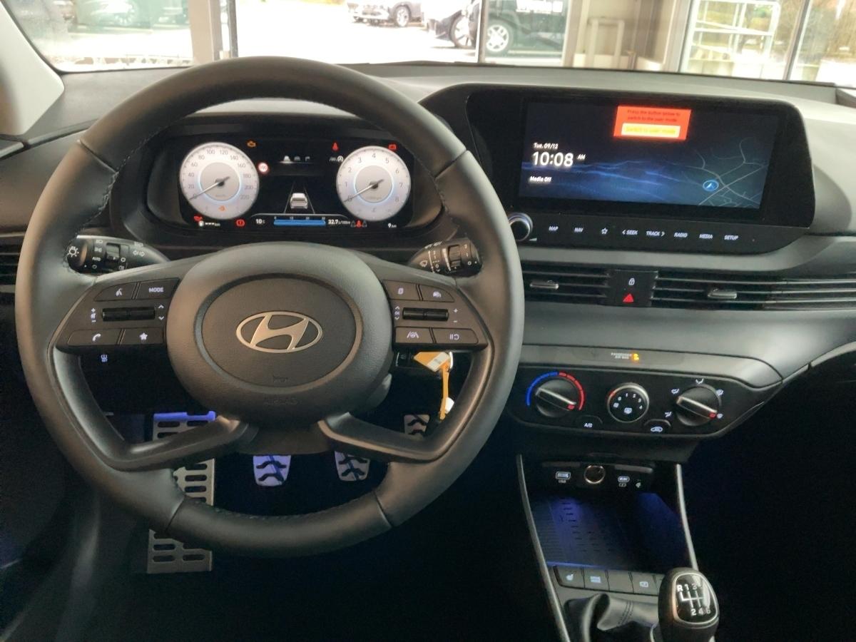 HYUNDAI Trend (MY25) 1.0 T-GDI (100 PS) HYUNDAI Trend (MY25) 1.0 T-GDI (100 PS)