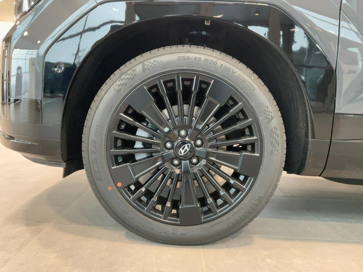 HYUNDAI Blackline PHEV 7-Sitzer (288 PS) 4WD HYUNDAI Blackline PHEV 7-Sitzer (288 PS) 4WD