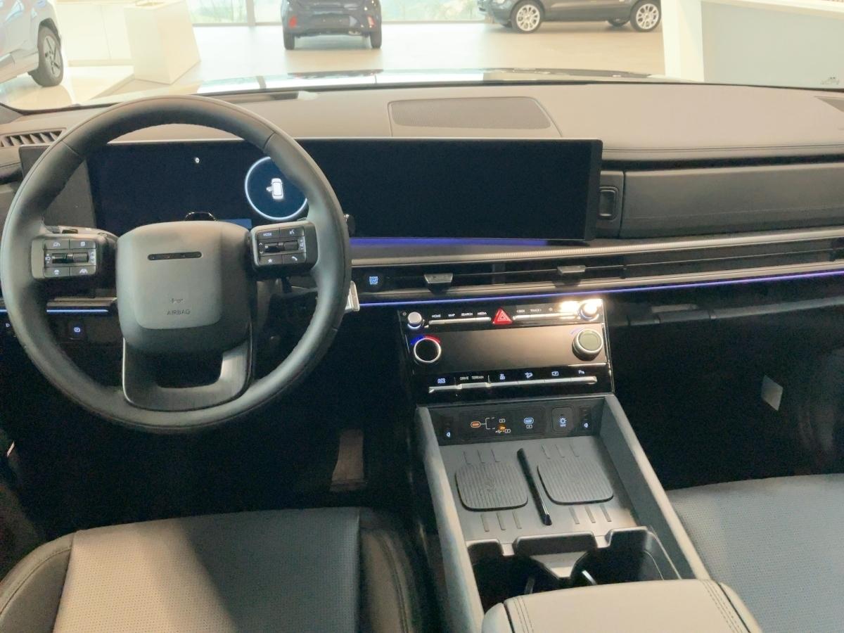 HYUNDAI Blackline PHEV 7-Sitzer (288 PS) 4WD HYUNDAI Blackline PHEV 7-Sitzer (288 PS) 4WD