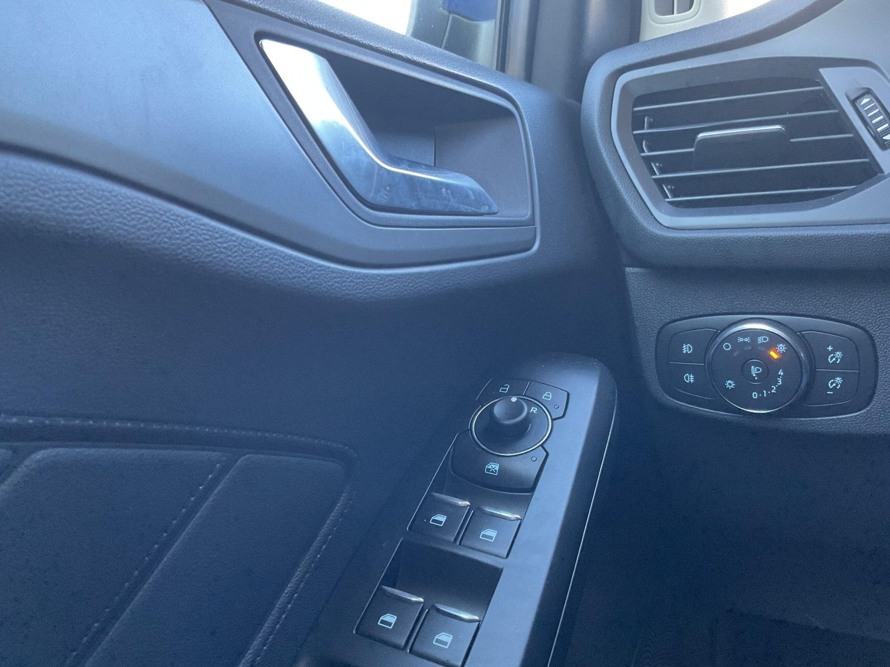 FORD Cool & Connect Turnier *LED*PDC*GRA*AC*SHZ FORD Cool & Connect Turnier *LED*PDC*GRA*AC*SHZ