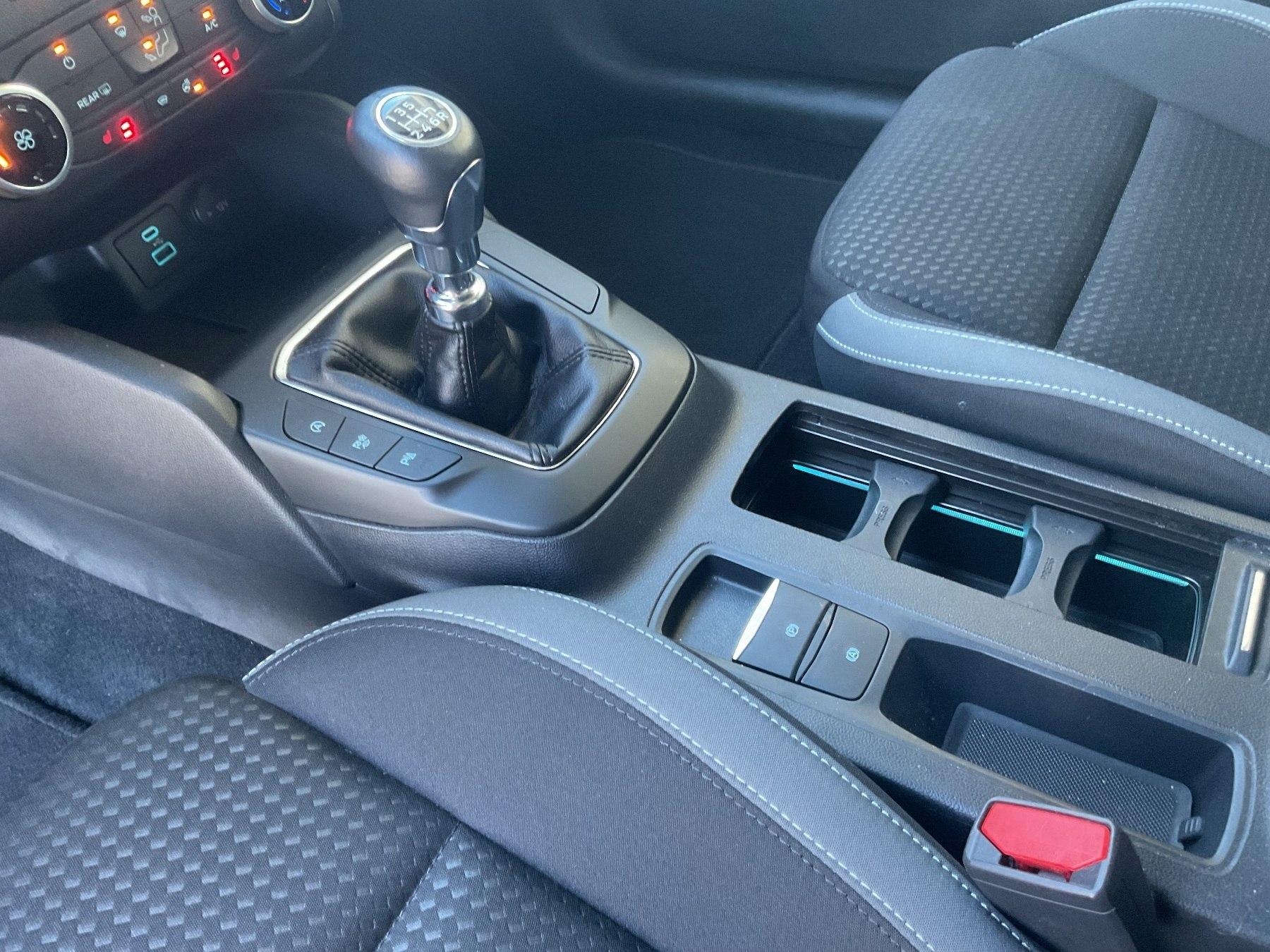 FORD Cool & Connect Turnier *LED*PDC*GRA*AC*SHZ FORD Cool & Connect Turnier *LED*PDC*GRA*AC*SHZ