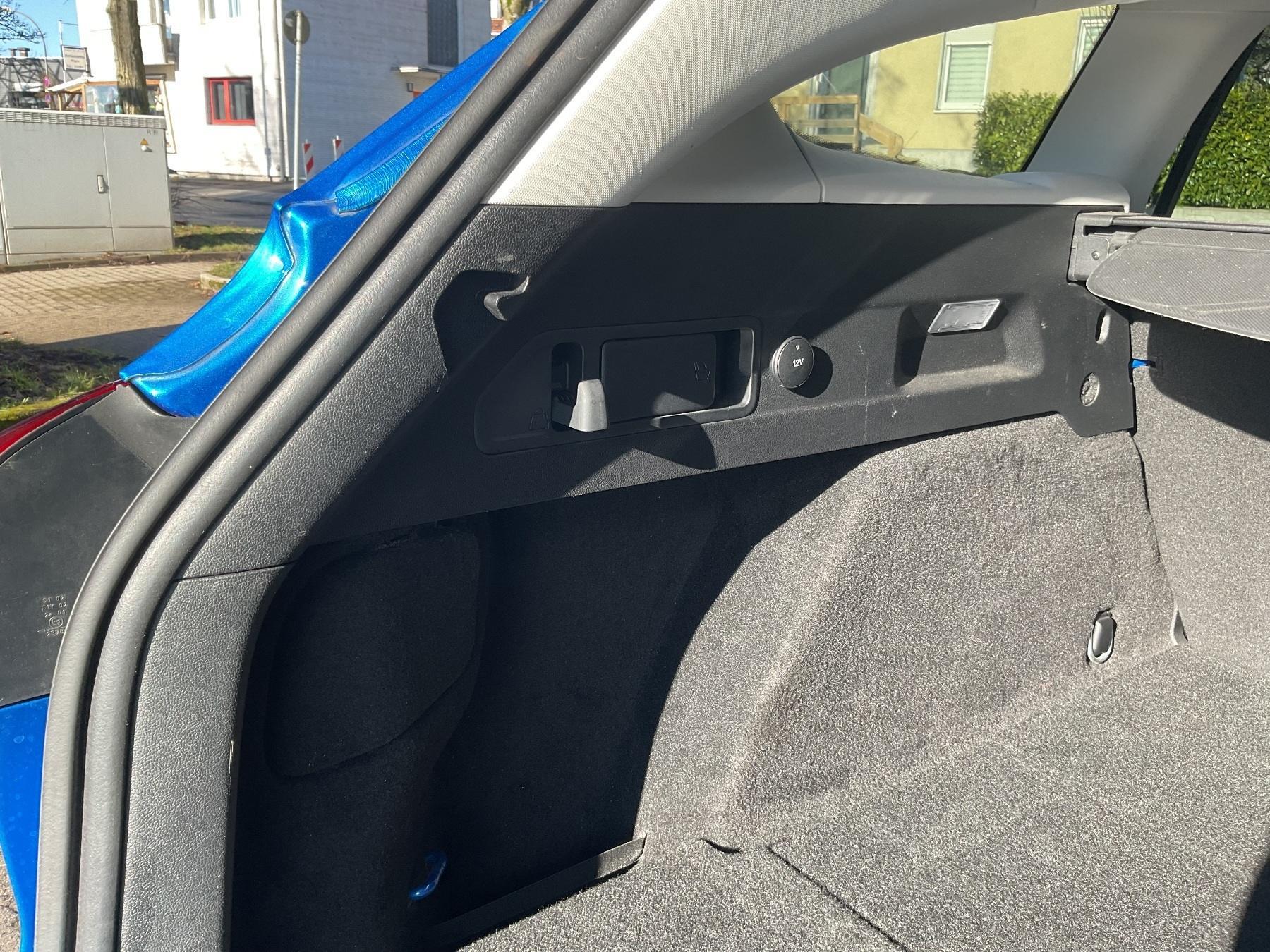 FORD Cool & Connect Turnier *LED*PDC*GRA*AC*SHZ FORD Cool & Connect Turnier *LED*PDC*GRA*AC*SHZ