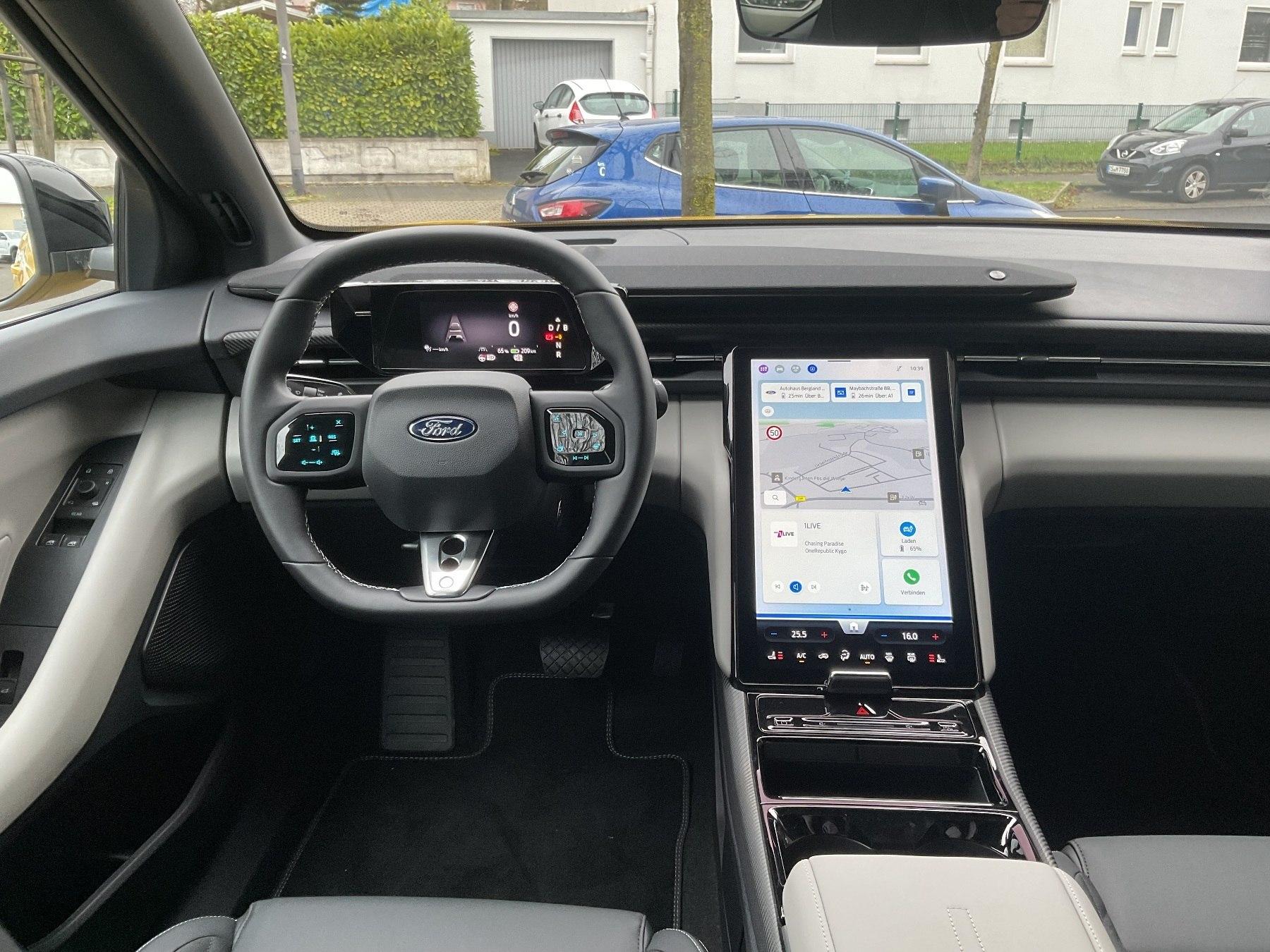 FORD Premium 77kWh *iACC*LED*360*B&O*PDC*Ke*LM* FORD Premium 77kWh *iACC*LED*360*B&O*PDC*Ke*LM*