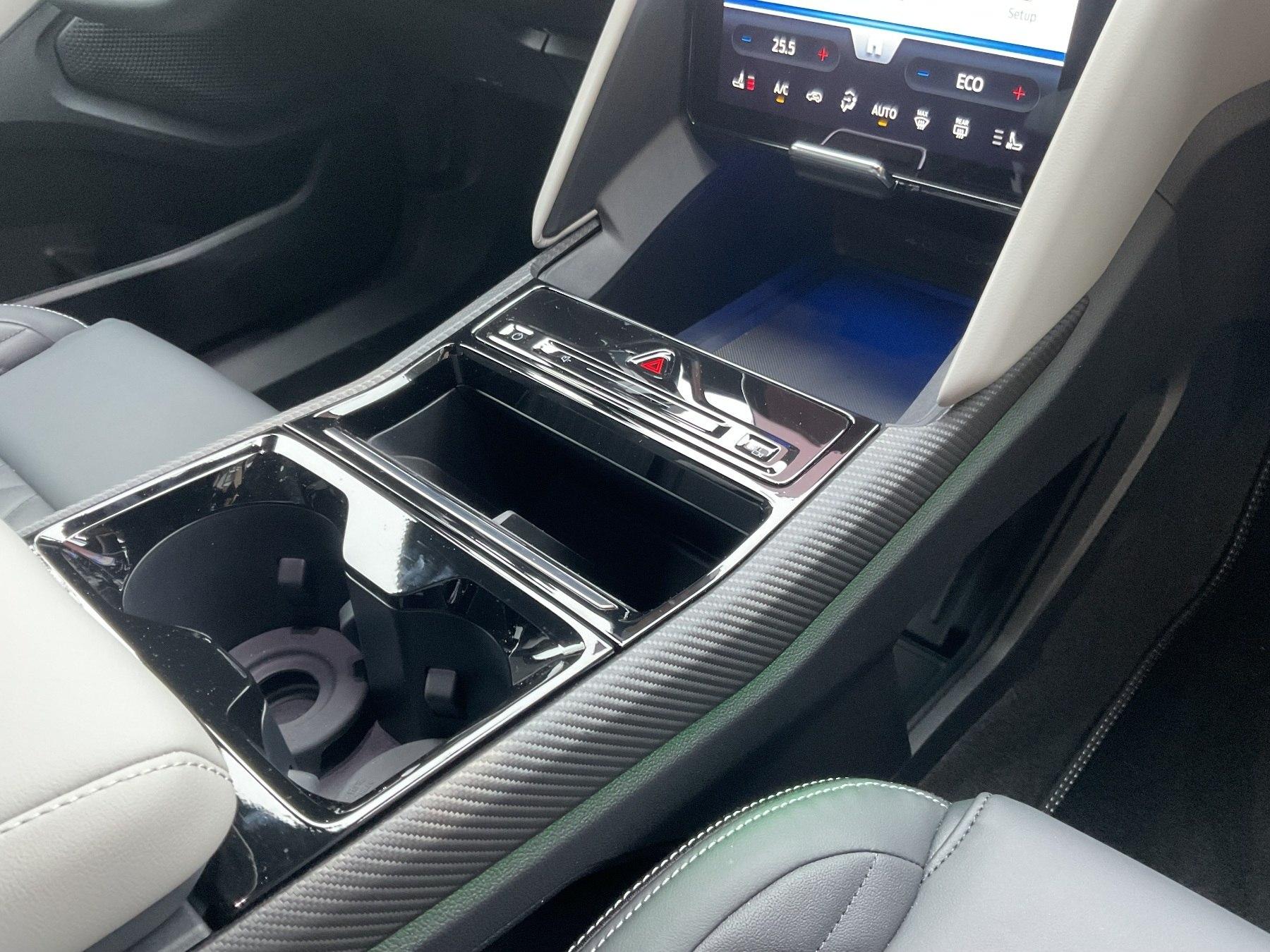 FORD Premium 77kWh *iACC*LED*360*B&O*PDC*Ke*LM* FORD Premium 77kWh *iACC*LED*360*B&O*PDC*Ke*LM*