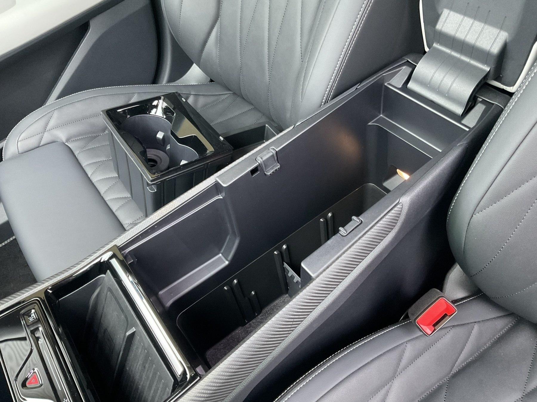 FORD Premium 77kWh *iACC*LED*360*B&O*PDC*Ke*LM* FORD Premium 77kWh *iACC*LED*360*B&O*PDC*Ke*LM*