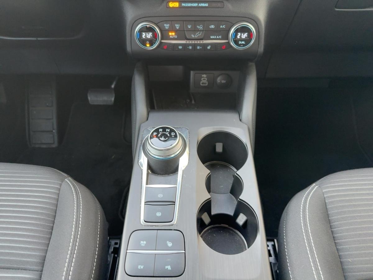 FORD TITANIUM 2.5L PHEV FORD TITANIUM 2.5L PHEV